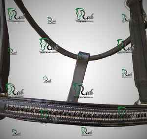 Harnais de cheval en cuir noir de qualité supérieure, avec crosse en corde, frontale en maille ornée de cristaux scintillants, têtière anatomique rembourrée, selle anglaise de luxe - Product Image 2