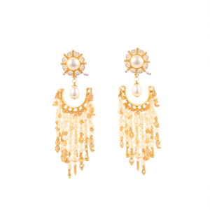 Boucles d'oreilles pendantes en perles d'eau douce et pompons dorés pour mariage - Product Image 2