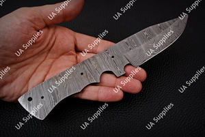 ใบมีดเปล่าเหล็กดามัสกัสขนาด 8 นิ้ว แบบเต็มด้าม สำหรับทำมีดแบบ OEM ODM  ใบมีดเปล่าเหล็กตีลายด้วยมือ - Product Image 3