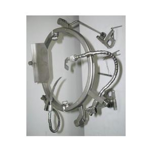Ensemble de rétracteurs manuels de neurochirurgie de haute qualité Halo Leyla Mayfield Skull Clamp Head Circle Retractor Neuros, en vente en ligne - Product Image 4
