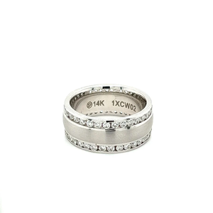 Stainless Steel Eternity Band <b>Ring</b> with Cubic-Zirconia Pave Setting <b>for</b> Wedding Unisex Jewelry in Classic Style - Product Image 3