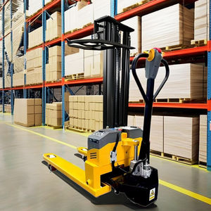 Vente en gros de 3 tonnes de Chine Kit de patins à roulettes transpalettes hydrauliques <span class=keywords><strong>Cric</strong></span>-palette à main Manette de vitesse latérale électrique Pneus en polyuréthane debout - Product Image 2