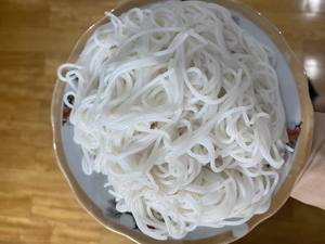 Vermicelles de riz vietnamiens de haute qualité. Sans gluten, longue durée, idéal pour les restaurants et la cuisine maison - Product Image 6