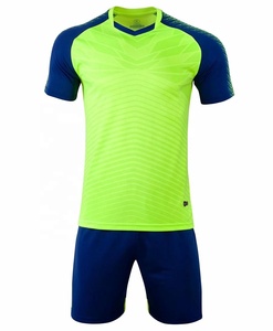 Maillot de football personnalisé pour homme, taille plus, léger, respirant, séchage rapide, 100% polyester, sublimation, col en V, logo personnalisé - Product Image 1