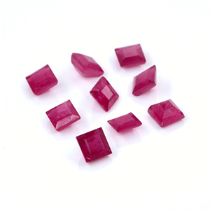 Rubis naturels de Bangkok, carrés calibrés de 5 mm, pierres précieuses de rubis naturelles facettées, prêtes à l'emploi pour la fabrication de bijoux - Product Image 1