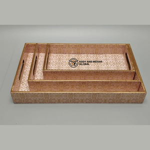 ชุดถาดเสิร์ฟลายเรขาคณิตสีชมพูสุดหรู ทำจากไม้อัดเอ็มดีเอฟ จำนวน 3 ชิ้น พร้อมกระดาษตกแต่ง ชุดถาดไม้ตกแต่ง ทำด้วยมือ ใช้จัดระเบียบและเสิร์ฟ - Product Image 1