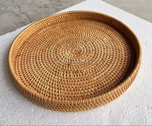 Plateau en rotin personnalisé pour servir et présenter avec support OEM Rotin naturel et perle du Vietnam - Product Image 3