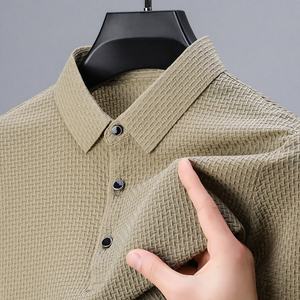 Polo en tricot texturé de qualité supérieure, polo de luxe à motif tressé, polo en coton texturé haute densité - Product Image 4