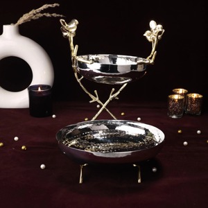 Bol à chocolat en métal argenté de luxe à 2 niveaux, idéal pour les occasions festives comme Diwali, l'Aïd al-Fitr et Noël - Product Image 2