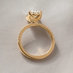Anillo de Compromiso de Oro Amarillo de 14K con Diamante Cultivado en Laboratorio de Corte Ovalado de 3CT, Venta al Por Mayor - Product Image 3