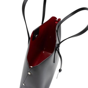 Sac fourre-tout vintage en cuir véritable noir pour femme, intérieur rouge, sac à bandoulière, grand sac de travail structuré, sac de voyage avec fermeture éclair - Product Image 4