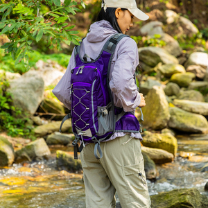 <span class=keywords><strong>Mochila</strong></span> Deportiva <span class=keywords><strong>de</strong></span> Ciclismo al Aire Libre <span class=keywords><strong>de</strong></span> Nailon Ligero Personalizada OEM, Transpirable, Reflectante e Impermeable <span class=keywords><strong>de</strong></span> 20L para Senderismo y Running - Product Image 1