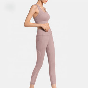 Nuevo Conjunto de Yoga Ecológico de 2 Piezas con Logotipo Personalizado al por Mayor, Ropa de Yoga Elástica para Mujer, Conjunto Deportivo para Mujer - Product Image 3