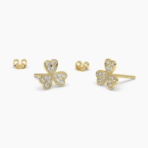 Boucles d'oreilles clous trèfle pavé de diamants 14K, fabricant de bijoux sur mesure, diamants de clarté E/F - VVS/VS, boucles d'oreilles clous triple trèfle - Product Image 4