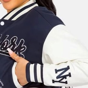 Chaqueta de Cuero Varsity Bordada Personalizada para Mujer, Cuerpo de Lana, Mangas de Cuero, Servicio de Muestras de Fábrica OEM ODM Disponible 2026 - Product Image 3