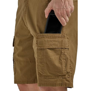 Shorts cargo pour homme en coton 100% personnalisés, multi-poches, construction robuste, marron foncé, coutures soignées, longueur genou. - Product Image 4