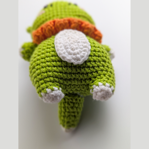 JNC Macramé, Peluche de Dinosaurio Verde Suave, Hecho a Mano con Hilo de Algodón y Poliéster - Product Image 5