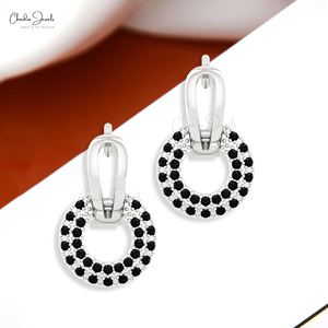 Boucles d'oreilles créoles tendance en or blanc 14 carats avec diamants noirs, double maillon, coupe ronde 1 mm – Fournisseur de bijoux en gros - Product Image 2