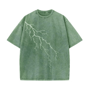 Camiseta de Hombre Oversize Gris Lavado con Estampado de Rayos, Manga Corta, Cuello Redondo, Estilo Urbano - Product Image 4