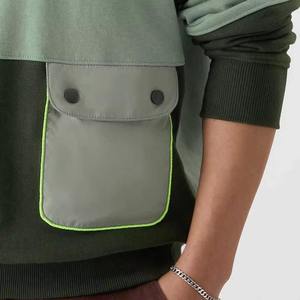 Survêtements personnalisés pour femmes, grammage lourd 500 GSM 350 GSM, en molleton polyester/coton, avec broderie, comprenant un sweat à capuche oversize et un short - Product Image 6