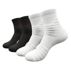Calcetines Deportivos al Por Mayor con Agarre, Logotipo Personalizado, Antideslizantes, Absorbentes de Humedad, para Deportes Casuales de Invierno - Product Image 1