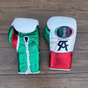 Gants d'entraînement de boxe personnalisés |   Cuir véritable |   Évacuation de l'humidité Séchage rapide |   Fermeture à lacets avec boucle auto-agrippante - Product Image 5