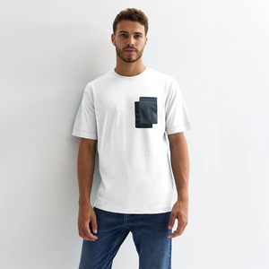 Camiseta '' SOSH 4 '' para hombre, estilo con rayas en los hombros, cuello redondo - Product Image 1