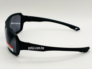 3780 Matt 2025 Nuevo estilo Gafas de sol deportivas al aire libre de alta visibilidad Lentes polarizadas Lente de humo de borde completo - Product Image 3