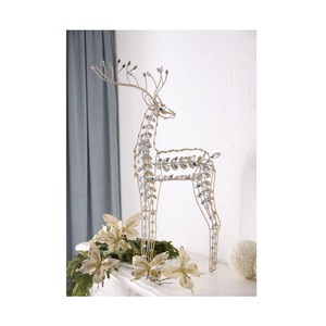 Sculpture de cerf en aluminium de qualité supérieure et finition raffinée pour la décoration de salon, artisanat de Noël - Product Image 5