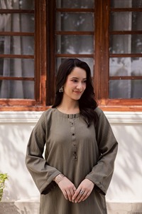 Robe mi-longue ample en coton olive pour femme, style ethnique indien traditionnel, séchage rapide, infroissable, haute qualité, idéale pour les fêtes et mariages - Product Image 6