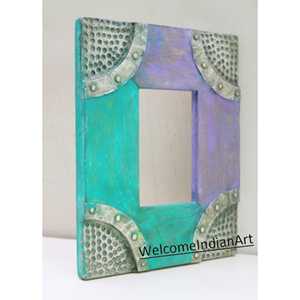 Marco de fotos de madera con modelo de metal Categoría de producto premium - Product Image 1