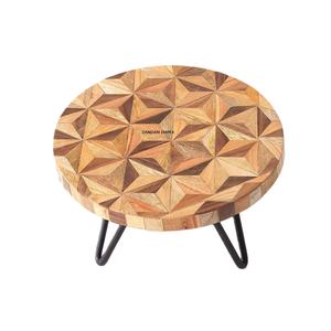 Soporte multiusos para tartas con incrustaciones de madera geométrica, exhibición de macetas o taburete pequeño de madera con patas de metal duraderas - Product Image 1