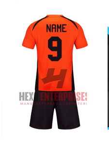 Maillots de football personnalisés en gros pour clubs, uniformes sportifs pour adultes, ensembles de sublimation OEM avec logo individuel, en fibre de polyester à séchage rapide - Product Image 5