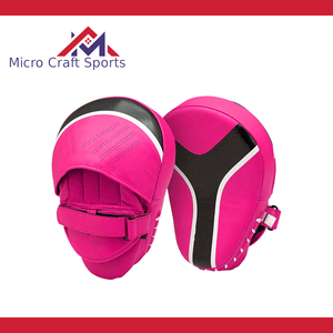 Professional Equip of Boxing Mitt Focus Pad Leather Focus Pad Custom Boxing Training Martial Arts Focus Mitts Quality Pakistan - Product Image 3