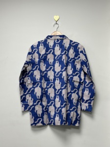 Ensemble de pyjama d'été pour femmes, en coton doux et écologique, imprimé chat bleu, chemise boutonnée et pantalon assorti, ensemble de détente - Product Image 3