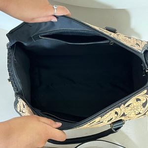 Sac de voyage Speedy en cuir de vachette fait main avec concho en pierre turquoise, design western, sac à main de voyage personnalisé pour femme - Product Image 6