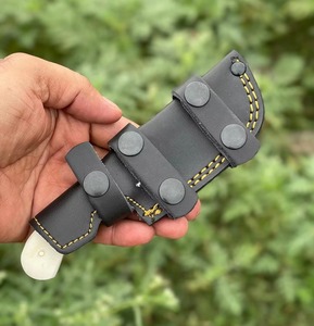 Couteau de camping extérieur 13 pouces à succès avec boussole, étui en cuir, lame dentelée, manche métallique, personnalisable OEM - Product Image 3