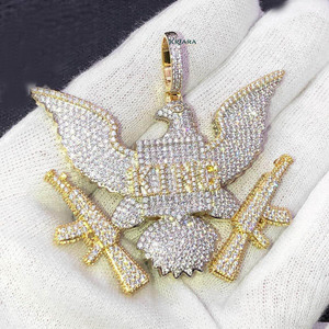 Colgante de águila chapado en oro de plata 925 con piedras de moissanita, amuleto hiphop para hombre, uso diario - Product Image 1