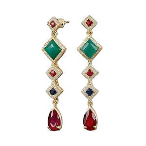 Boucles d'oreilles en pierres précieuses multiples plaquées or massif 18 carats, bijoux personnalisés de qualité incroyable - Product Image 1