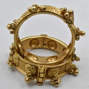 Brazalete indio de moda, hecho a mano, de diseño, chapado en oro, estilo occidental, abrible, para niñas y mujeres. - Product Image 2