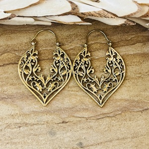 Pendientes de Aro Boho con Filigrana, Joyería Tribal de Latón para Mujer, Acabado de Latón Antiguo, Diseño Floral, Venta al por Mayor/OEM/ODM - Product Image 1