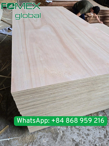 Vente en gros usine : Placages commerciaux E1/E2 en Acacia/Eucalyptus/Styrax, Pin, Bouleau, Peuplier, Okoumé, Bintangor - Product Image 4