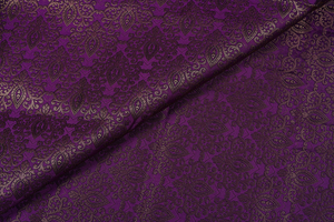 Tela de Brocado Floral, Acabado Suave y Brillante, Ideal para Vestidos, Ropa de Novia y Decoración - Product Image 3