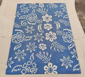 Tapis en laine mélangée de taille personnalisée avec motif floral indien artisanal Tapis d'entrée/chambre à coucher en coton à motif abstrait - Product Image 2