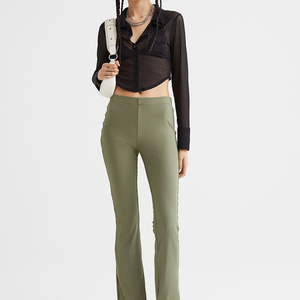 Leggings de sport pour femmes en polyester uni, sur mesure, pour yoga et fitness - Product Image 2