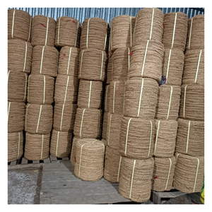 Corde en fibre de coco conçue pour une utilisation en extérieur, pour les projets de jardinage et la distribution commerciale - Product Image 1