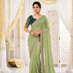 Dupatta en soie Georgette brodé multicolore avec blouse contrastante, longueur ras du sol, style traditionnel, prêt à porter pour mariage et Diwali - Product Image 2