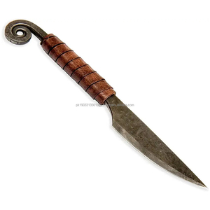 Couteau Viking en acier au carbone fait main avec poignée de forge à la main et gaine en cuir fin Couteaux de chasse médiévaux Viking - Product Image 5