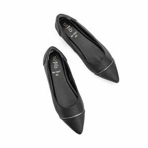 <b>Black</b> WN1067 <b>Pumps</b> - Product Image 1