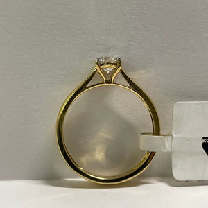 Bague pour femme en diamant de laboratoire de qualité supérieure, or jaune massif 18 carats, 0,55 carat, couleur E, VS, certifiée IGI, style unique, cadeau d'anniversaire - Product Image 1